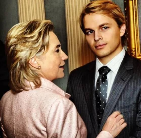 特朗普娱乐圈爆料,独家爆料背后的权力游戏 第1张 特朗普娱乐圈爆料,独家爆料背后的权力游戏 第1张