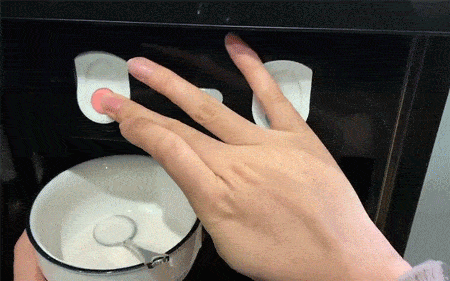 娱乐吃瓜酱现在人花钱,揭秘现代人的“花钱”现象 第3张 娱乐吃瓜酱现在人花钱,揭秘现代人的“花钱”现象 第3张